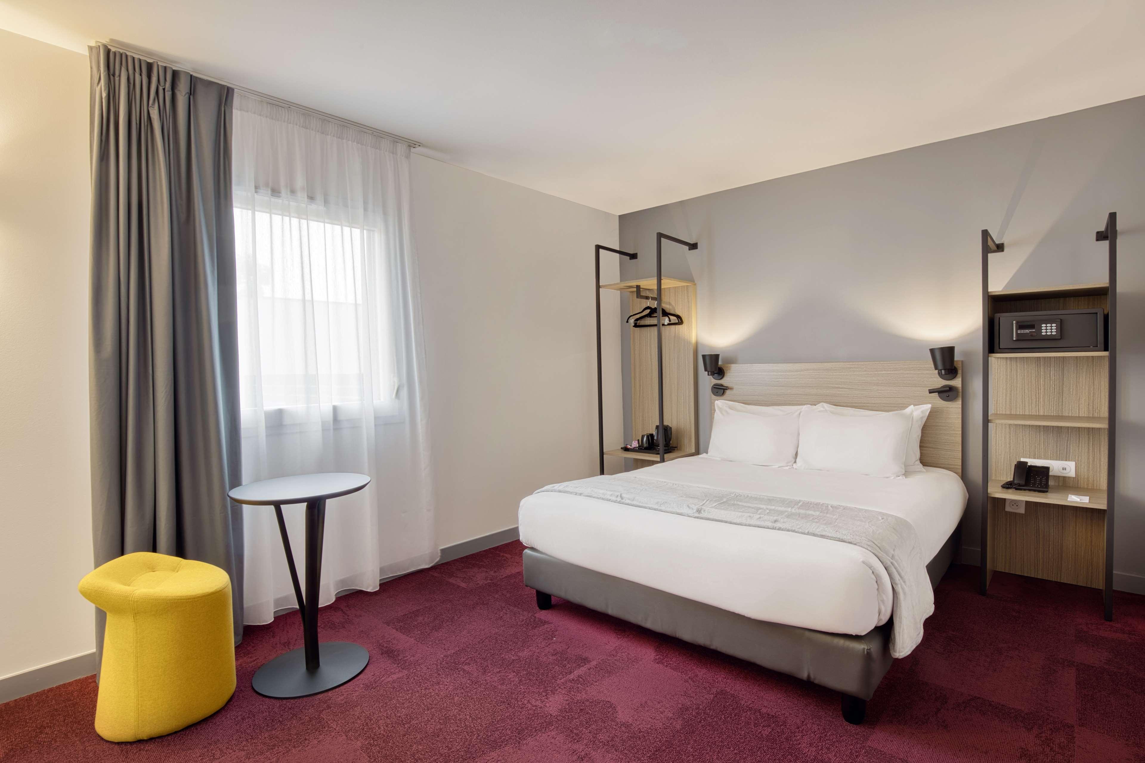 Sure Hotel By Best Western Les Portes De Montauban Luaran gambar